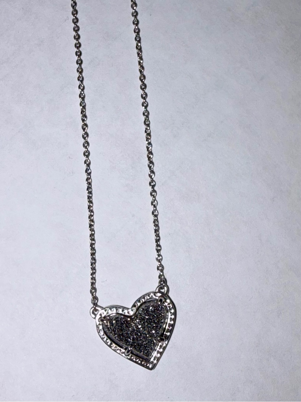 Kendra Scott Ari Heart Silver Pendant Necklace in Platinum Drusy